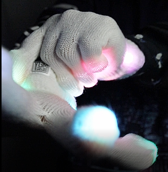 10 Pairs of White Gloves